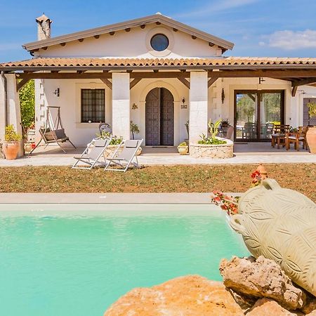 Villa Suq With Pool, Parking & Wifi Νότο Εξωτερικό φωτογραφία
