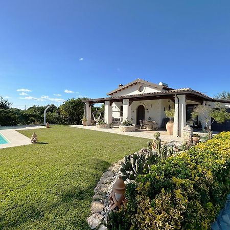 Villa Suq With Pool, Parking & Wifi Νότο Εξωτερικό φωτογραφία