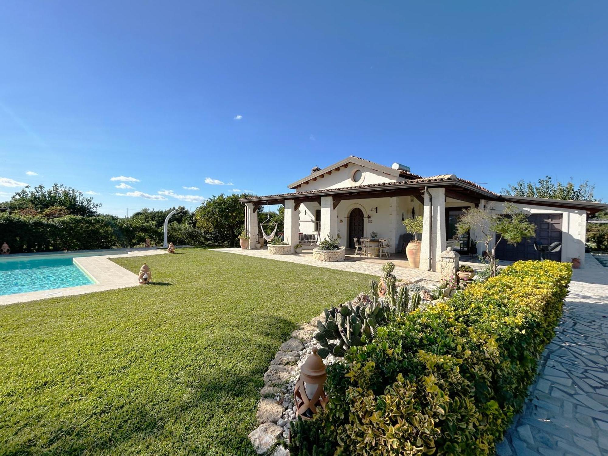 Villa Suq With Pool, Parking & Wifi Νότο Εξωτερικό φωτογραφία