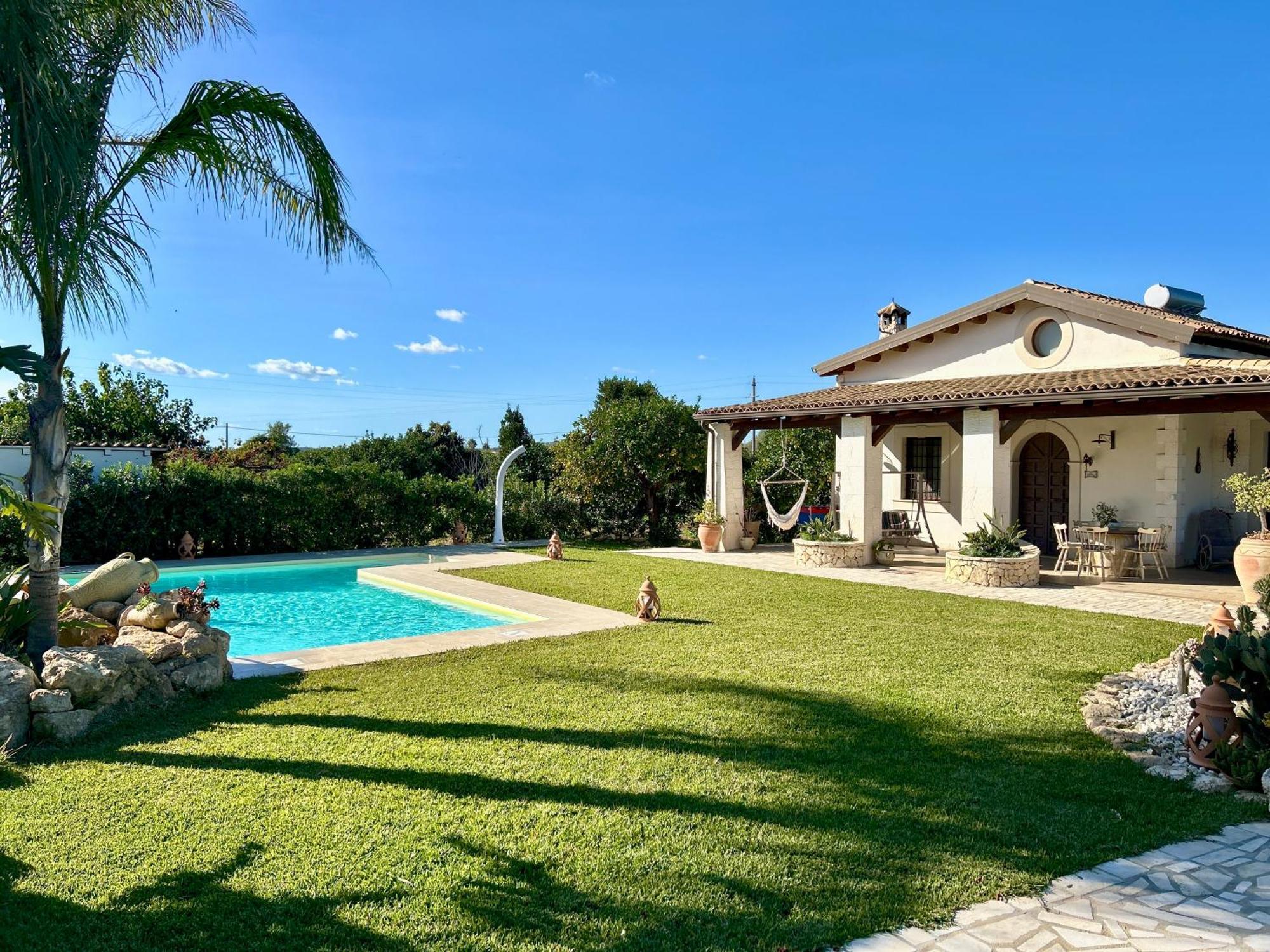 Villa Suq With Pool, Parking & Wifi Νότο Εξωτερικό φωτογραφία